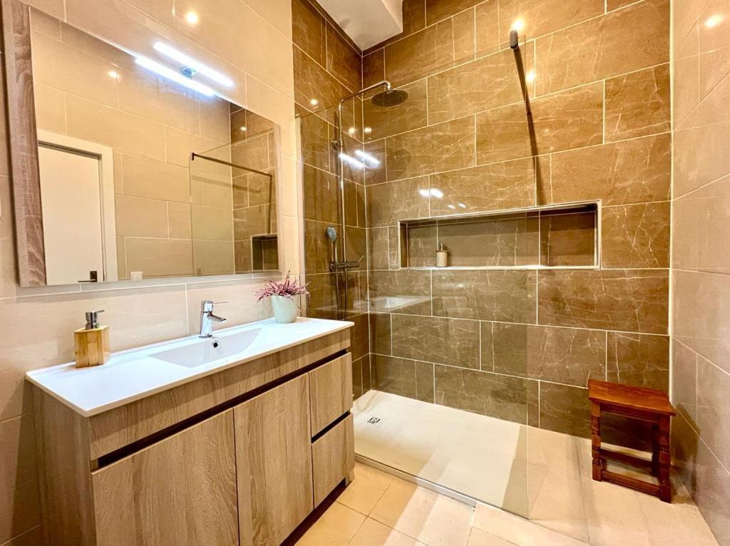 4Bs - Birds & Bicycles Apartment คาสโตร เวร์เจอ ภายนอก รูปภาพ