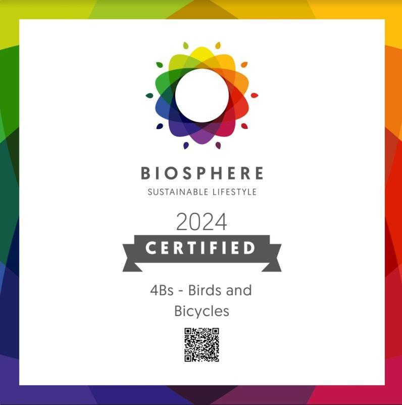 4Bs - Birds & Bicycles Apartment คาสโตร เวร์เจอ ภายนอก รูปภาพ